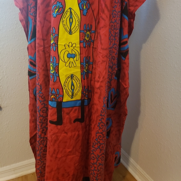 Just In: New/NWT African Woman Red Kaftan Abaya - Picture 5 of 13